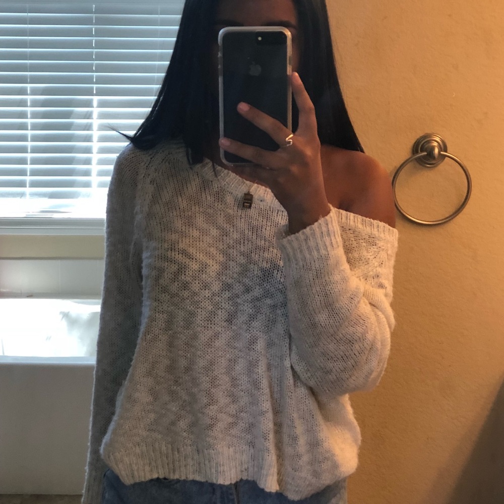 SOLD ❗️LF Sweater